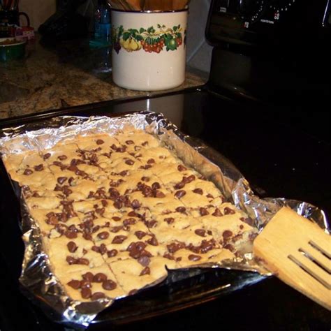 nestle toll house blonde brownie recipe